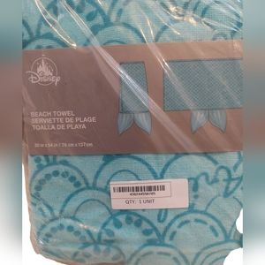 Disney Little Mermaid Ariel Mermaid Tail Fins Deluxe Beach Towel 30" x 54" NEW